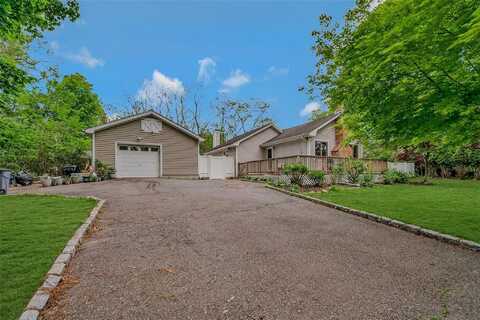 49 Prospect Avenue, Smithtown, NY 11787