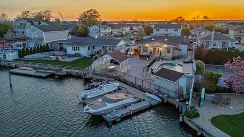 3449 Weidner Avenue, Oceanside, NY 11572