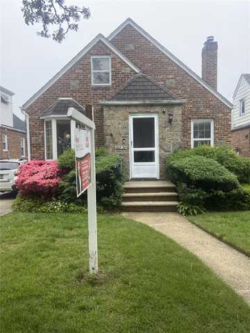 20934 33rd Road, Bayside, NY 11361