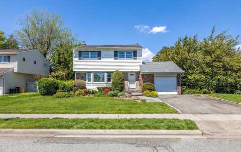 114 Schoharie Drive, Jericho, NY 11753