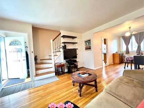 69-40 218 Street, Oakland Gardens, NY 11364