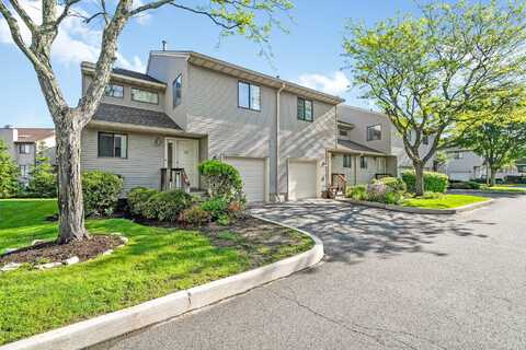 22 Chester Lane, Nanuet, NY 10954
