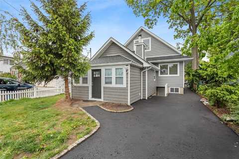 712 Carlton Road, West Babylon, NY 11704
