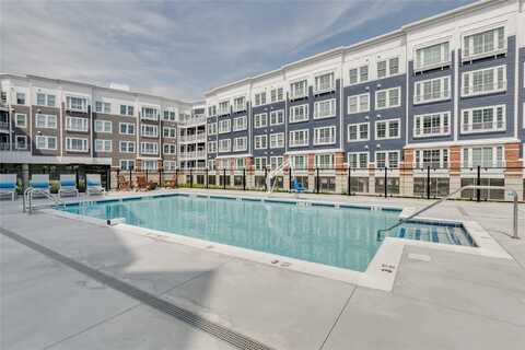 75 E Hoffman Avenue, Lindenhurst, NY 11757