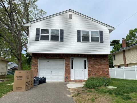 undefined, West Babylon, NY 11704