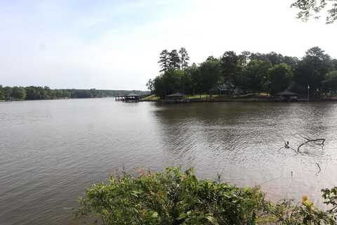 429 LAKE CREST DR., Sparta, GA 31087
