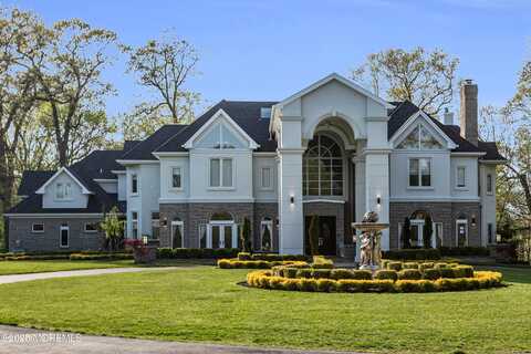 23 Sheraton Lane, Rumson, NJ 07760