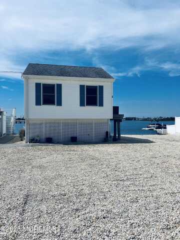 433 Bayside Terrace, Seaside Heights, NJ 08751