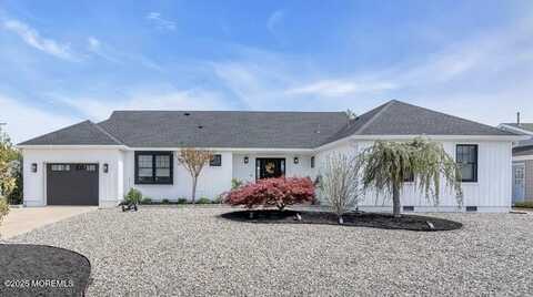49 Edith Court, Toms River, NJ 08753