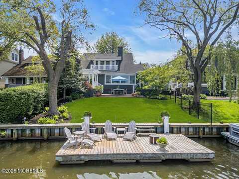 7 Sunset Drive, Asbury Park, NJ 07712