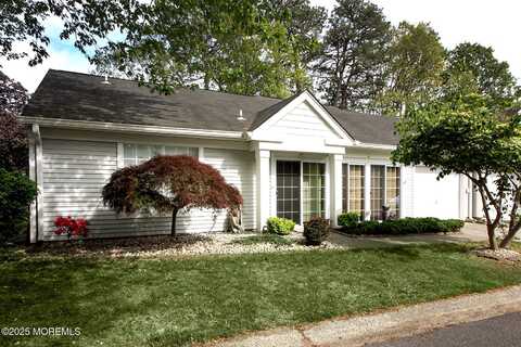 882 Liverpool Circle, Manchester, NJ 08759