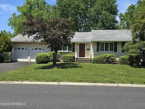 13 Mayfair Road, Holmdel, NJ 07733