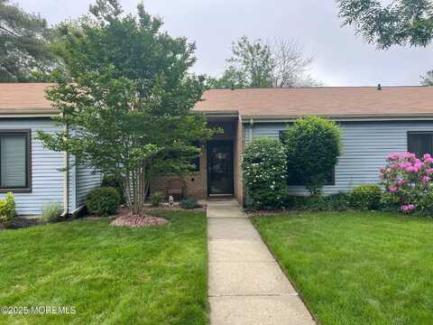215 Medford Court, Manalapan, NJ 07726