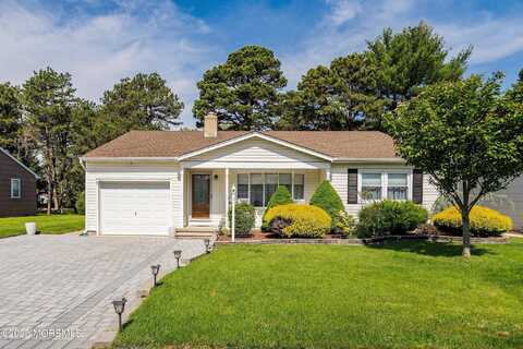 53 Whitaker Drive, Toms River, NJ 08757
