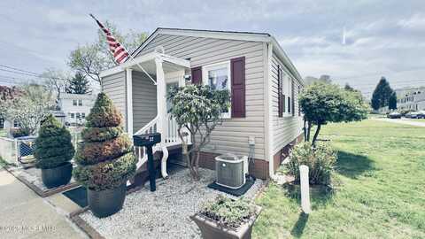 22 Belshaw Avenue, Eatontown, NJ 07724