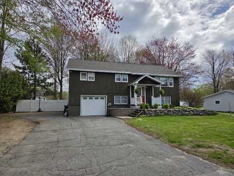 134 Minuteman Drive, Millinocket, ME 04462
