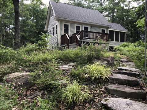 1157 Back Cove, Waldoboro, ME 04572
