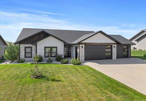 8009 Brooks Loop, Spearfish, SD 57783
