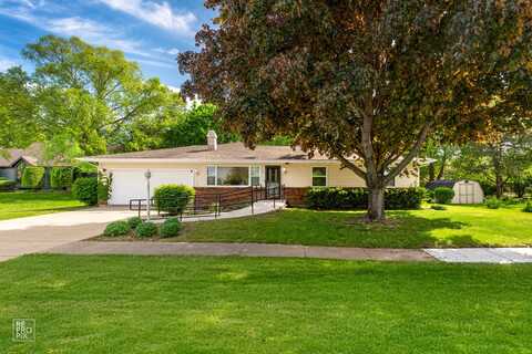 124 Naden Court, Yorkville, IL 60560