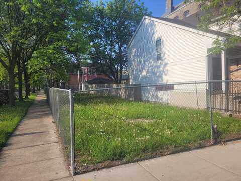 2735 W 16th Street, Chicago, IL 60608