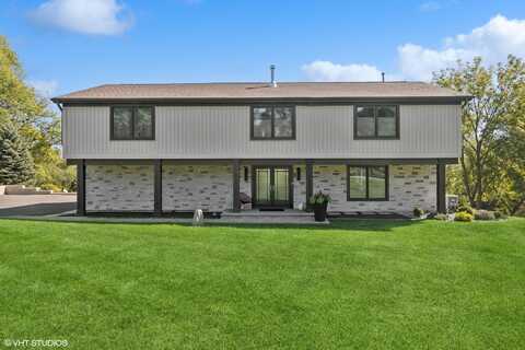115 Red Wing Lane, North Barrington, IL 60010