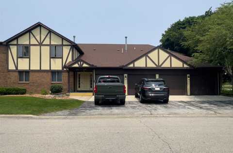 201 Carol Court, Pontiac, IL 61764