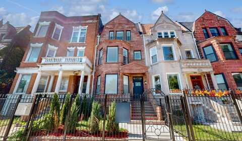 4450 S Prairie Avenue, Chicago, IL 60653