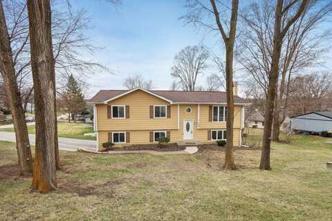 754 Willow Street, Lake In The Hills, IL 60156