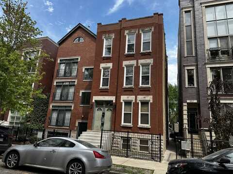 869 N Hermitage Avenue, Chicago, IL 60622