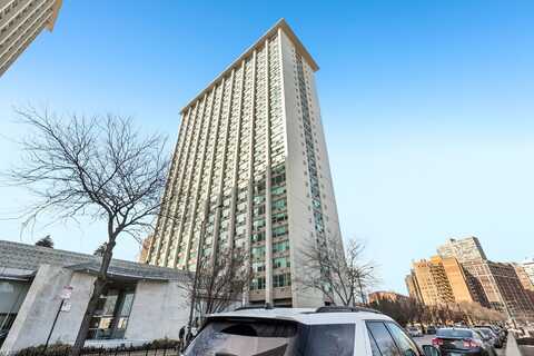 3600 N LAKE SHORE Drive, Chicago, IL 60613