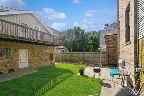 2519 S Millard Avenue, Chicago, IL 60623