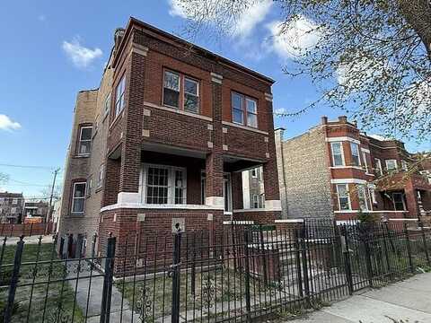 4901 W Jackson Boulevard, Chicago, IL 60644