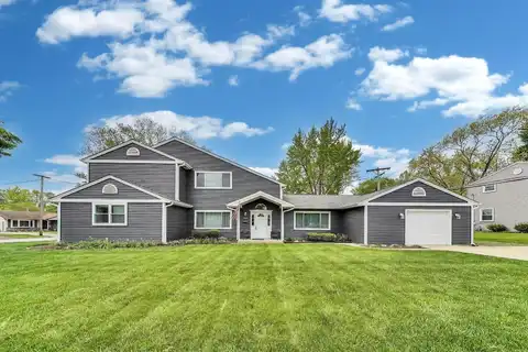 3205 Meadow Drive, Rolling Meadows, IL 60008