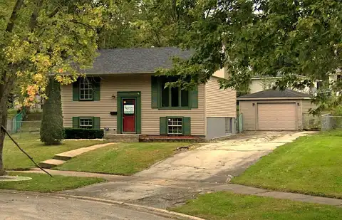 222 Barbara Lane, Steger, IL 60475