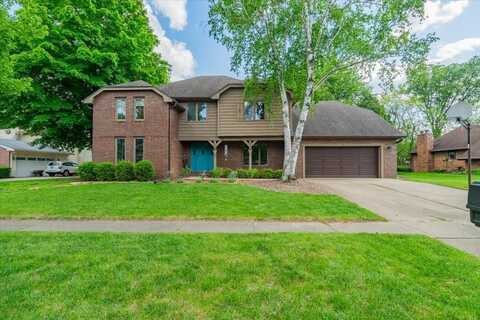 6 Jill Court, Bloomington, IL 61701