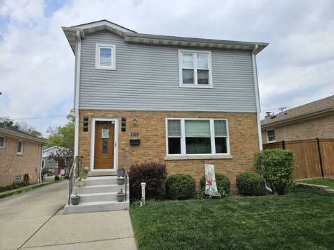6710 W Harts Road, Niles, IL 60714