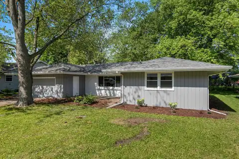 2705 Arlene Drive, Urbana, IL 61802
