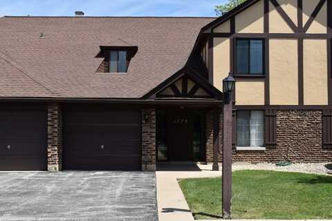 1779 Gloucester Court, Wheaton, IL 60189