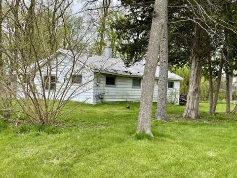 27328 113th Street, Trevor, WI 53179