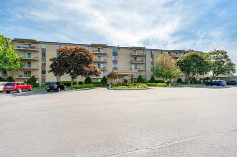 110 W Butterfield Road, Elmhurst, IL 60126