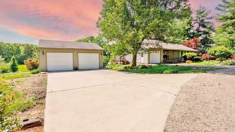 4619 Circle Drive, Heyworth, IL 61745