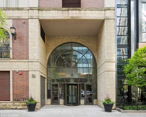 630 N State Street, Chicago, IL 60654