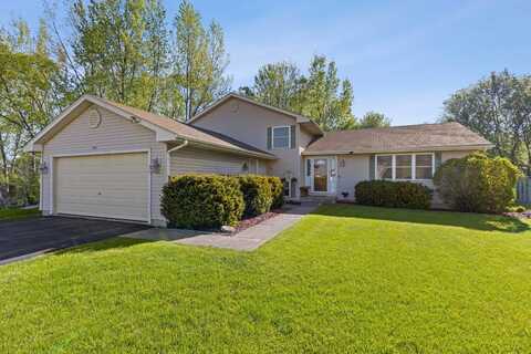 5921 Bluegrass Trail, McHenry, IL 60050