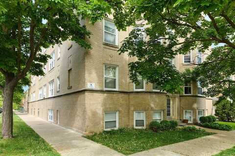 2840 W Glenlake Street, Chicago, IL 60659