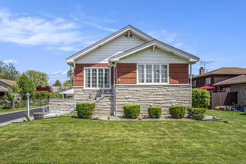 18333 Chicago Avenue, Lansing, IL 60438
