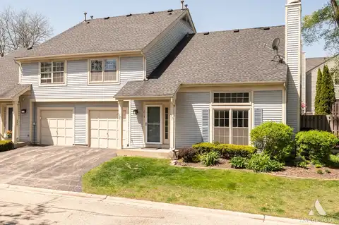 1016 N Knollwood Drive, Palatine, IL 60067
