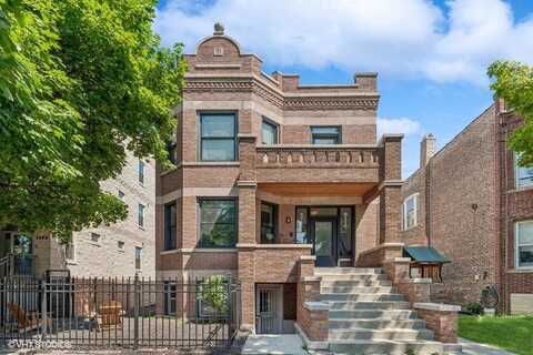 3844 W Wrightwood Avenue, Chicago, IL 60647