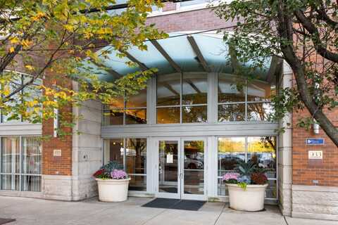 933 W Van Buren Street, Chicago, IL 60607
