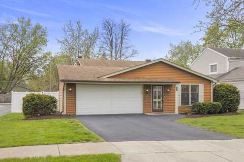 559 Coolidge Avenue, Glen Ellyn, IL 60137