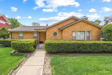 625 Forest Avenue, Elgin, IL 60120